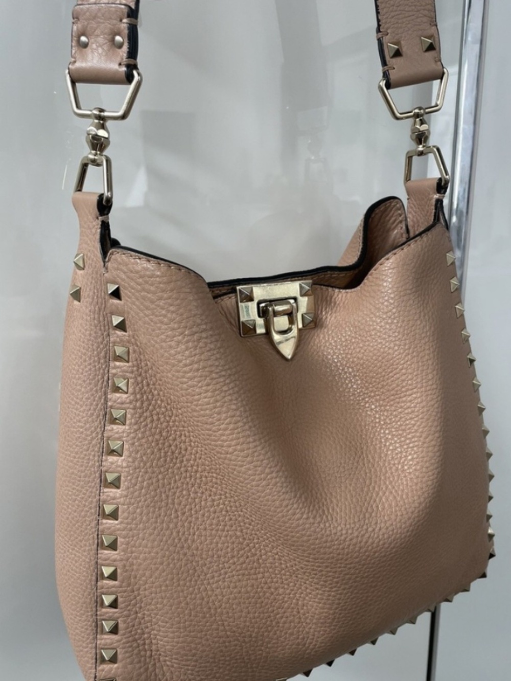 Valentino Garavani Rockstud Flip-Lock Hobo Messenger Bag- TAN
